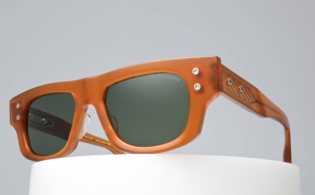 KANAN _ AMBER BROWN CRYSTAL