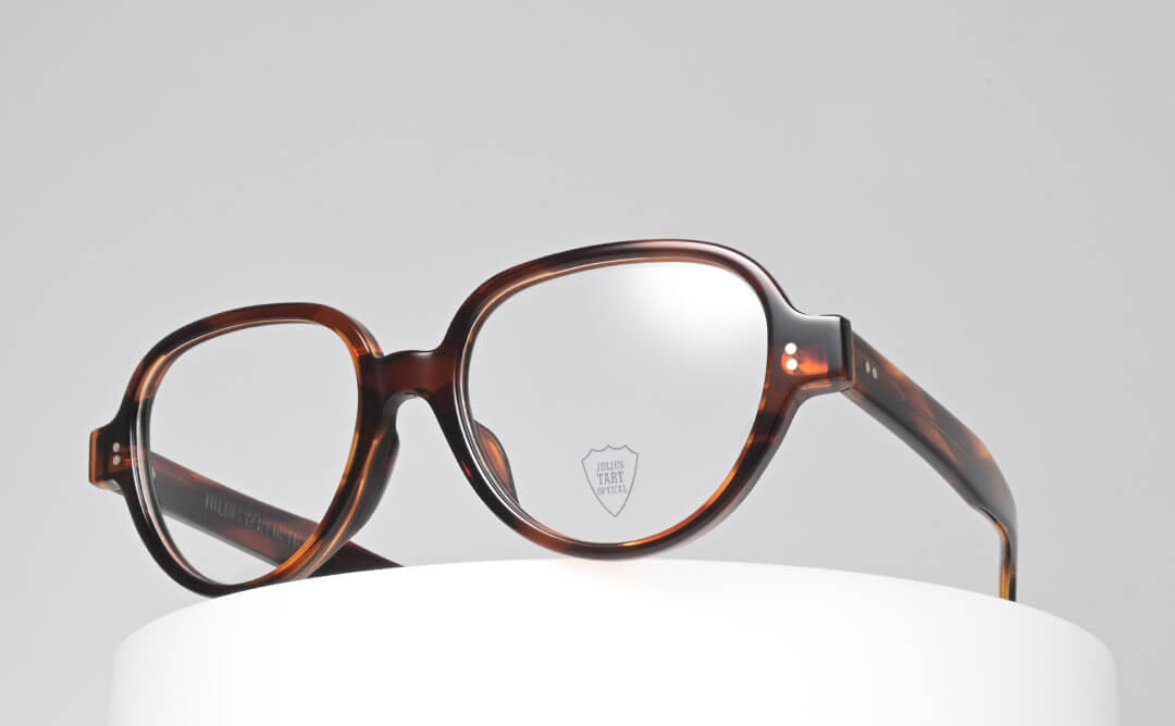 PUSSYFOOTER _ DEMI AMBER