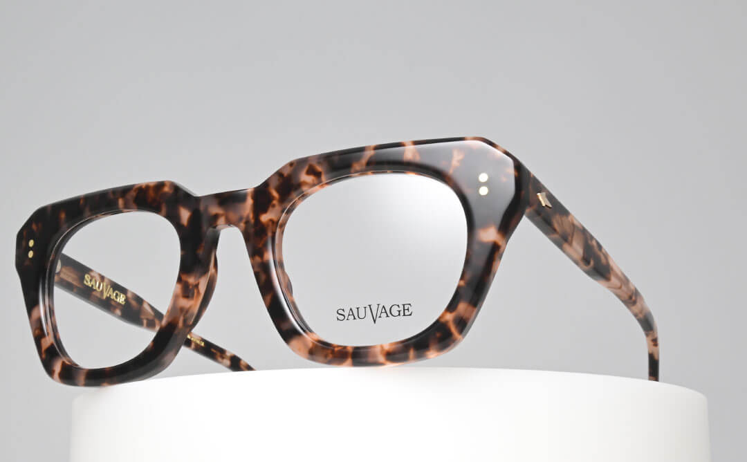 IGO _ BEIGE PINK TORTOISE