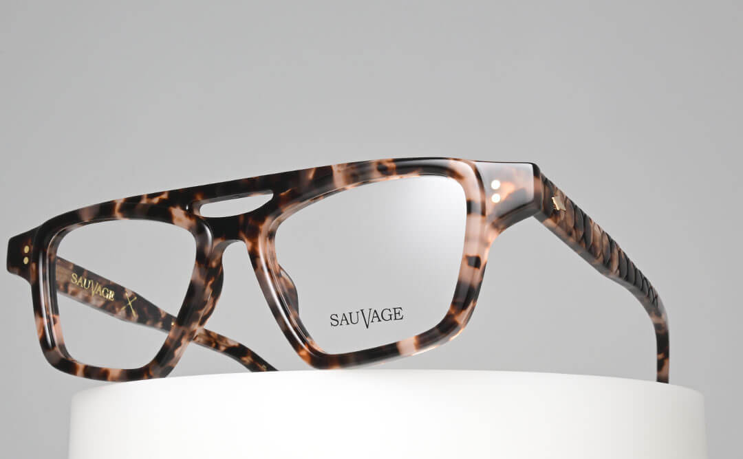 AMPHIPTERE _ BEIGE PINK TORTOISE