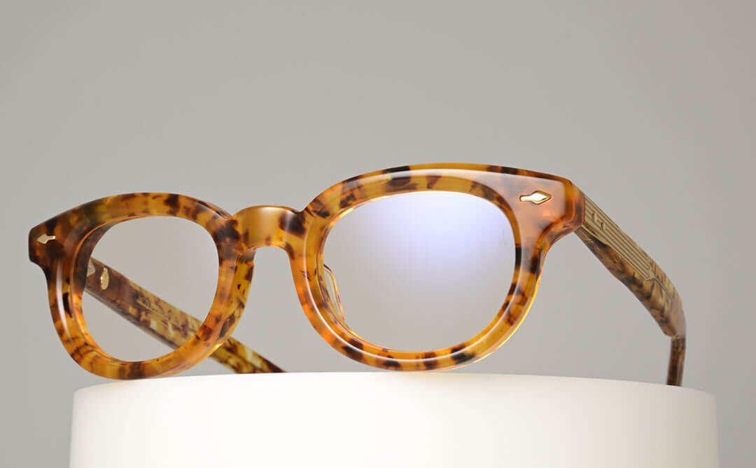 AKIRA _ VINTAGE TORT