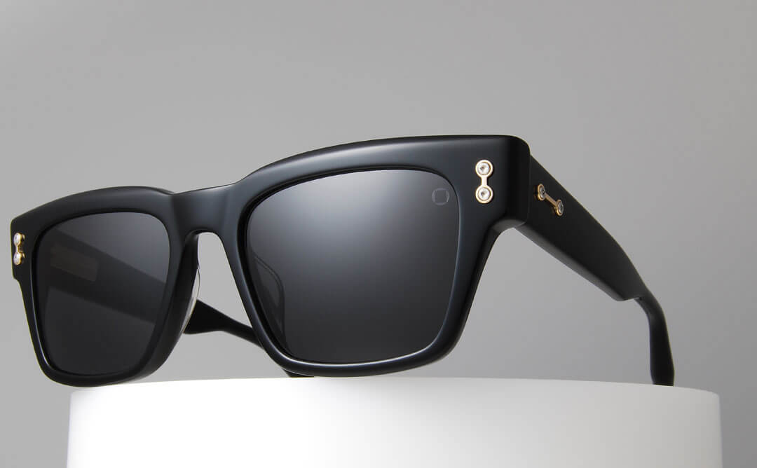 COLUMBA_BLACK